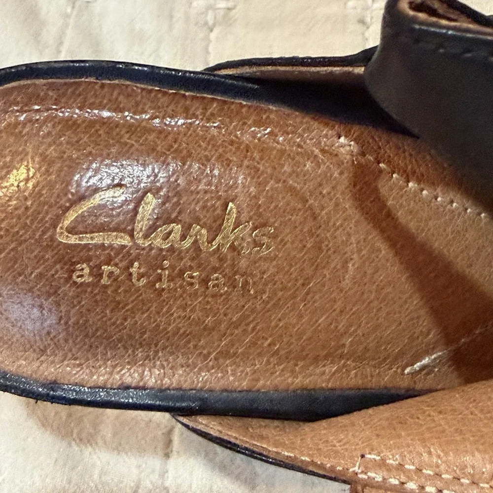 Clarks artisan sandals